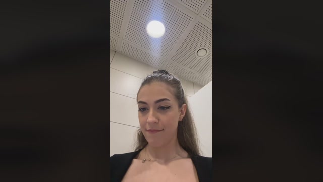 Rita_Rhea  15-04-2023